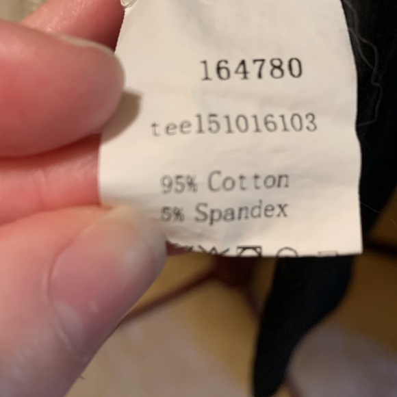 Raglan Sleeve Top in black and white - Picture 8 of 8